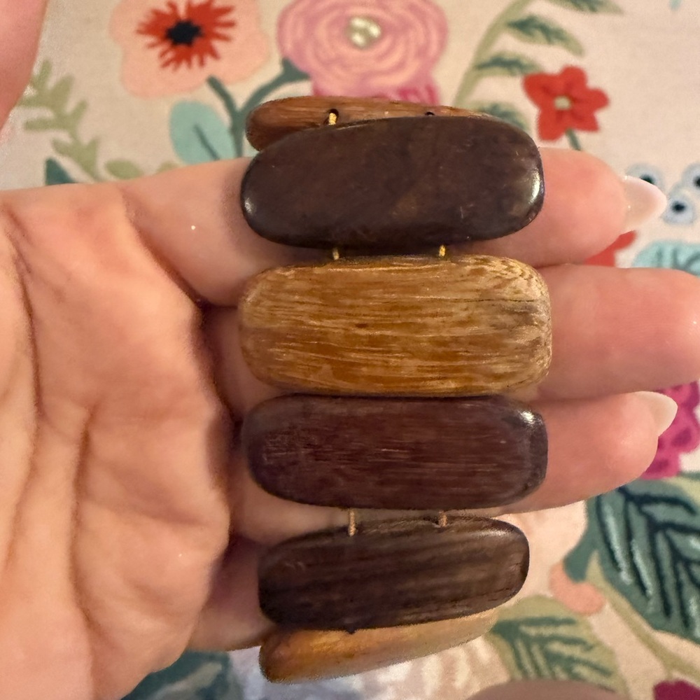 Chunky Wooden Bead Bracelet